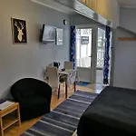 Mansikka Bed & Breakfast 3*