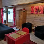 Mansikka 3*