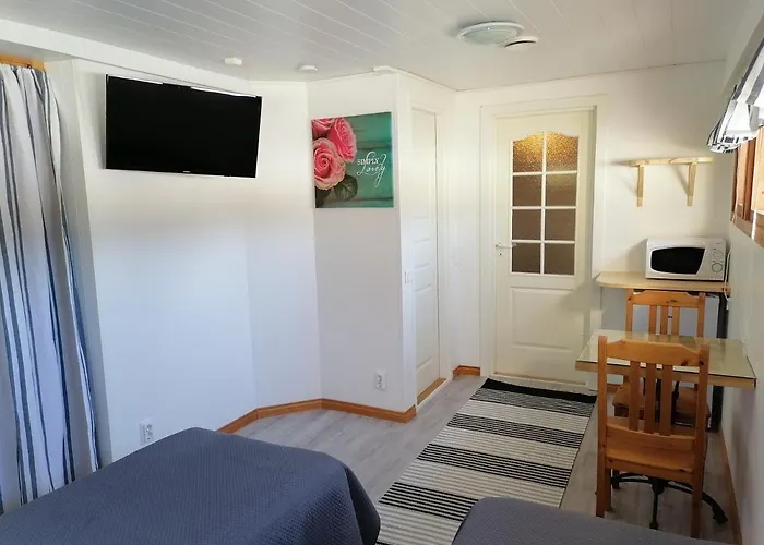 Mansikka Bed & Breakfast Taipalsaari