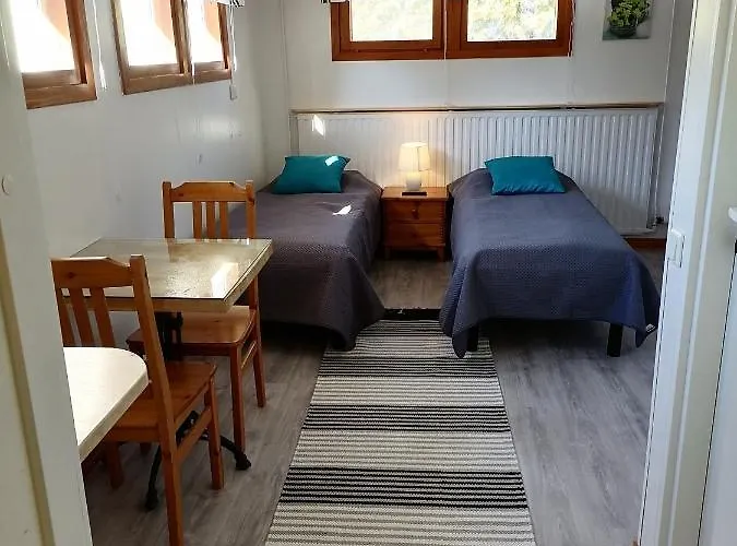 Mansikka Bed & Breakfast Taipalsaari